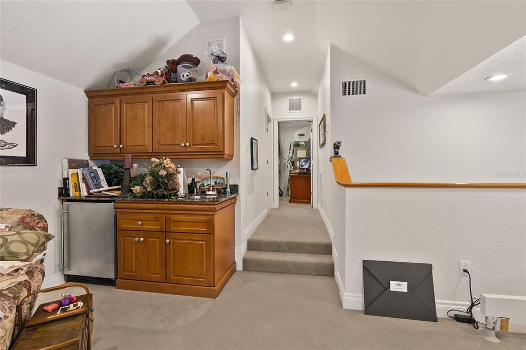 For Sale: $1,749,000 (5 beds, 5 baths, 4548 Square Feet)