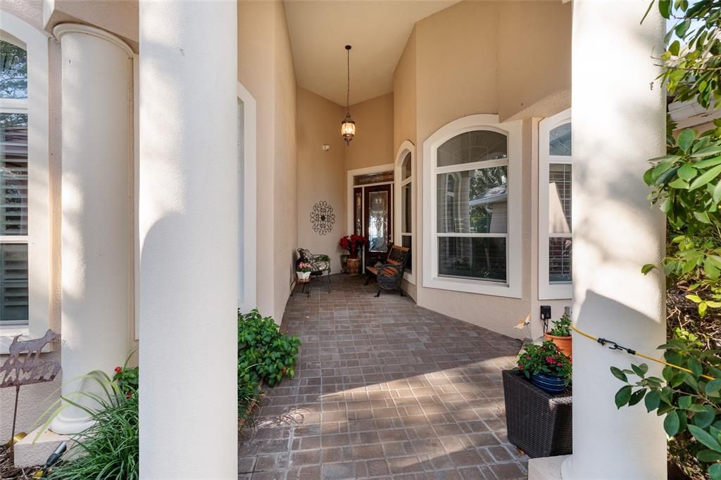 For Sale: $1,749,000 (5 beds, 5 baths, 4548 Square Feet)