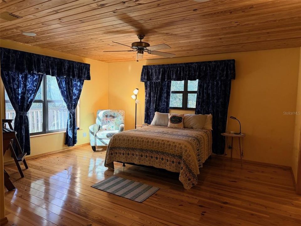 En Venta: $489,900 (2 camas, 2 baños, 2149 Pies cuadrados)