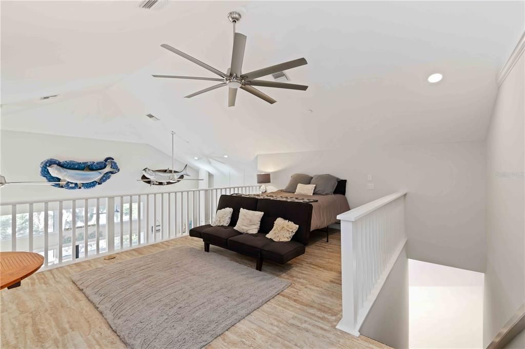 For Sale: $899,900 (3 beds, 2 baths, 1865 Square Feet)