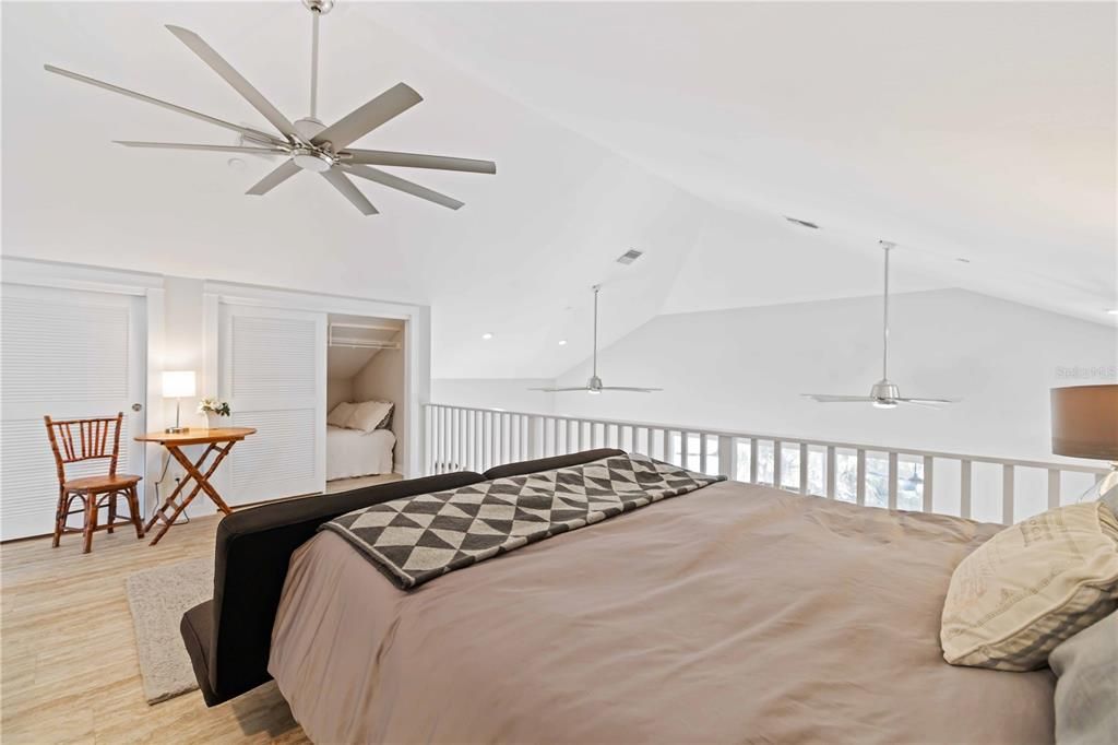 For Sale: $899,900 (3 beds, 2 baths, 1865 Square Feet)