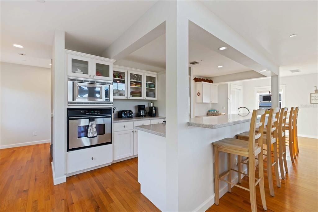 For Sale: $899,900 (3 beds, 2 baths, 1865 Square Feet)