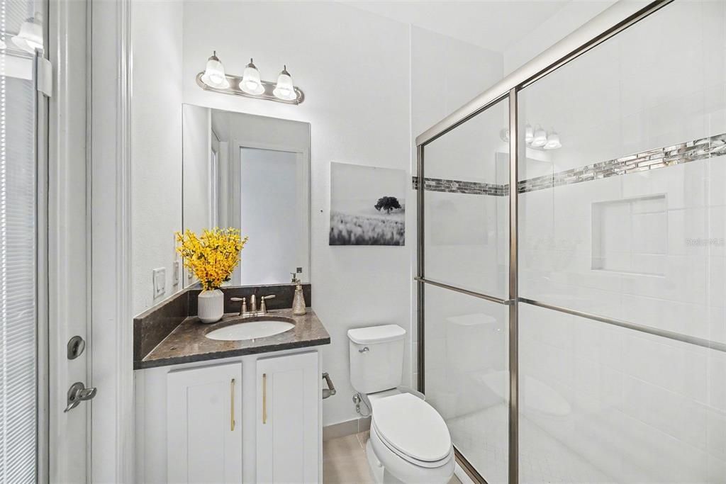 For Sale: $1,230,000 (4 beds, 5 baths, 4501 Square Feet)