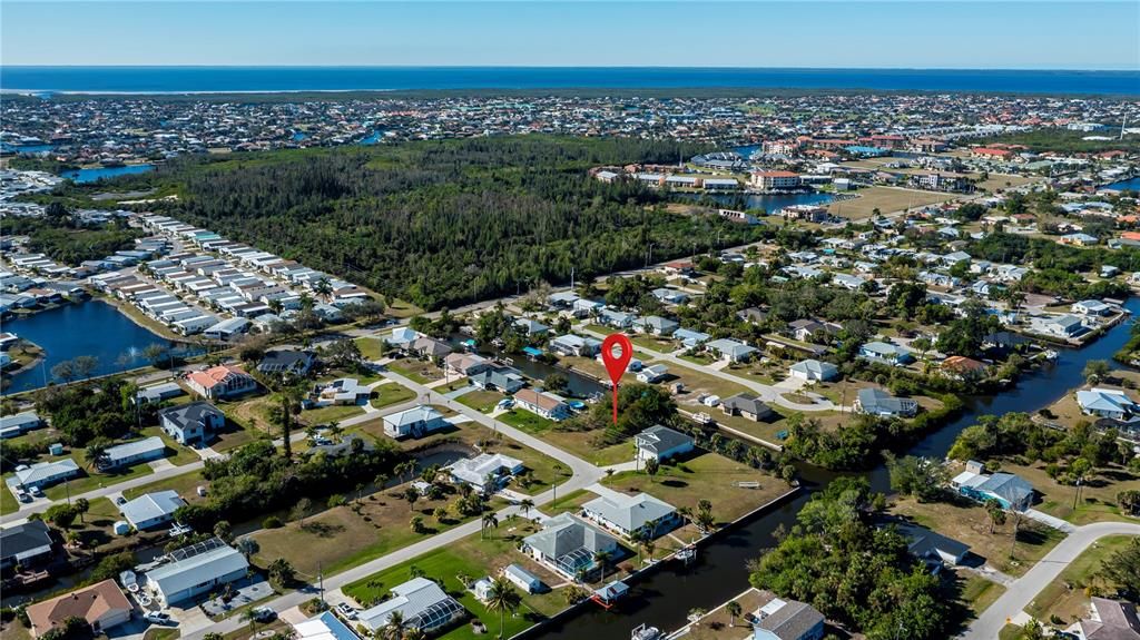 待售: $85,000 (0.25 acres)