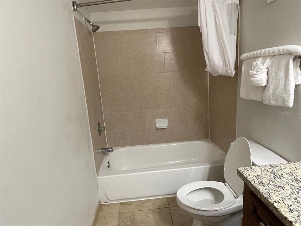 Active With Contract: $100,000 (2 beds, 2 baths, 759 Square Feet)