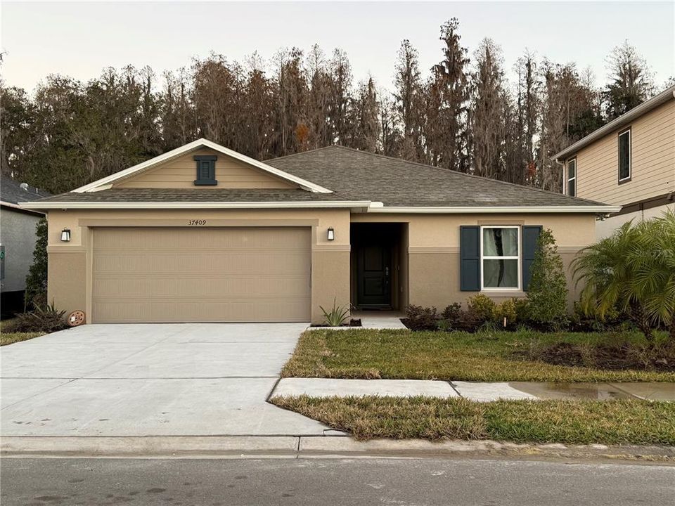 Vendido Recientemente: $369,765 (4 camas, 2 baños, 1707 Pies cuadrados)