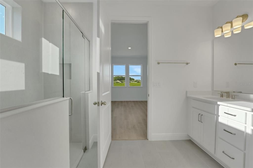 Active With Contract: $304,990 (2 beds, 2 baths, 1812 Square Feet)