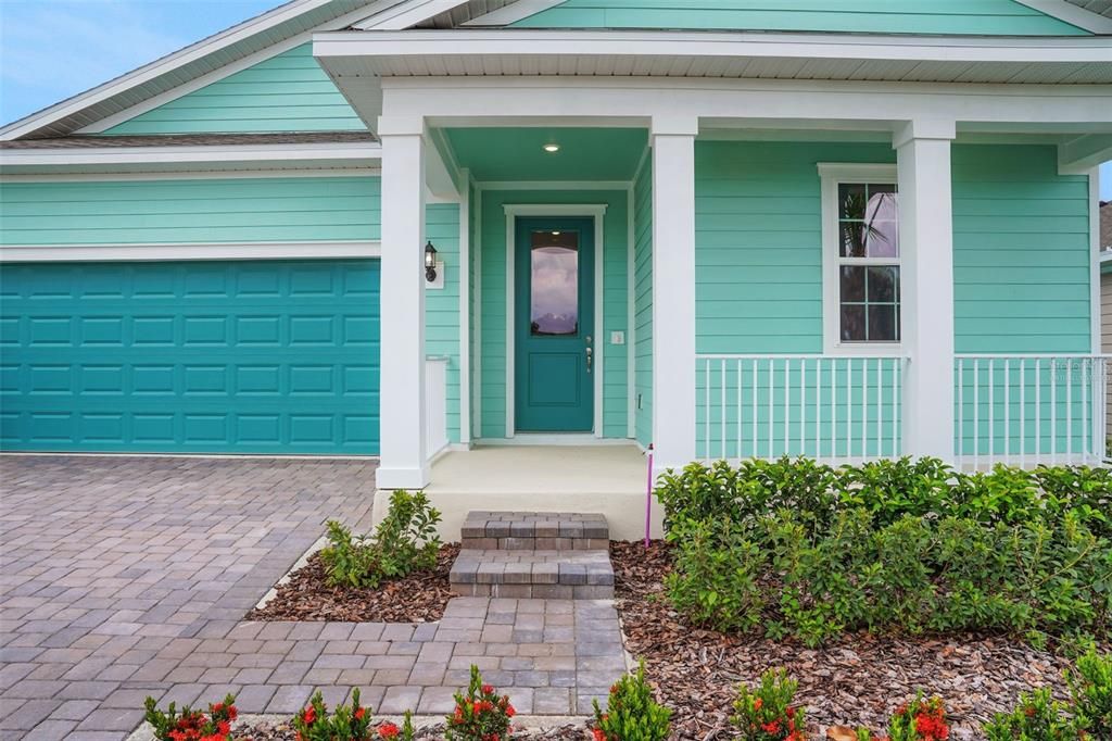 Active With Contract: $339,990 (3 beds, 3 baths, 2035 Square Feet)