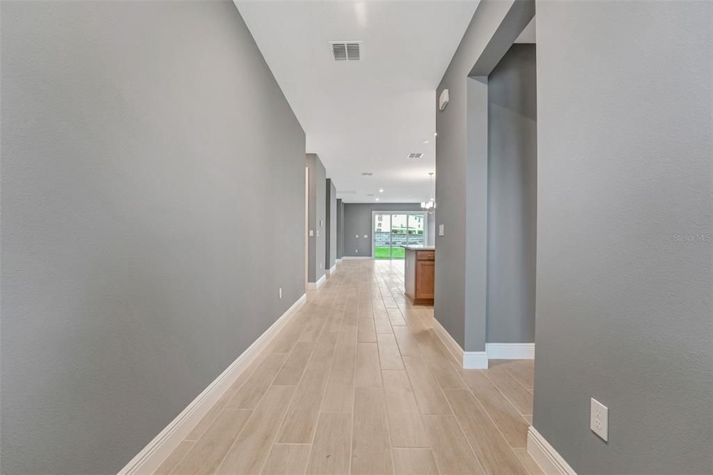 Active With Contract: $339,990 (3 beds, 3 baths, 2035 Square Feet)