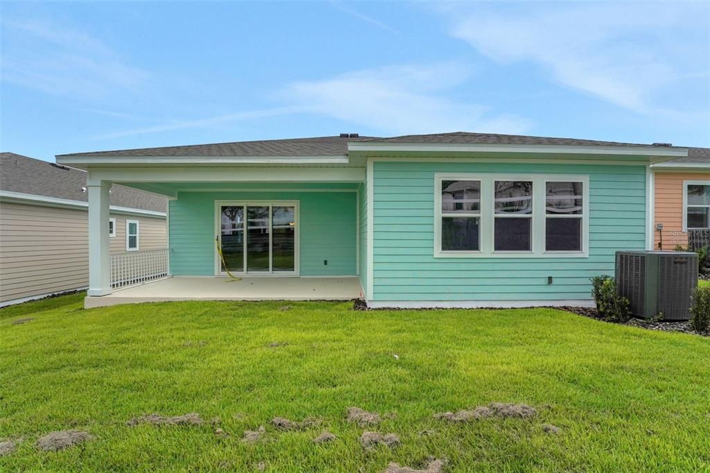 Active With Contract: $339,990 (3 beds, 3 baths, 2035 Square Feet)