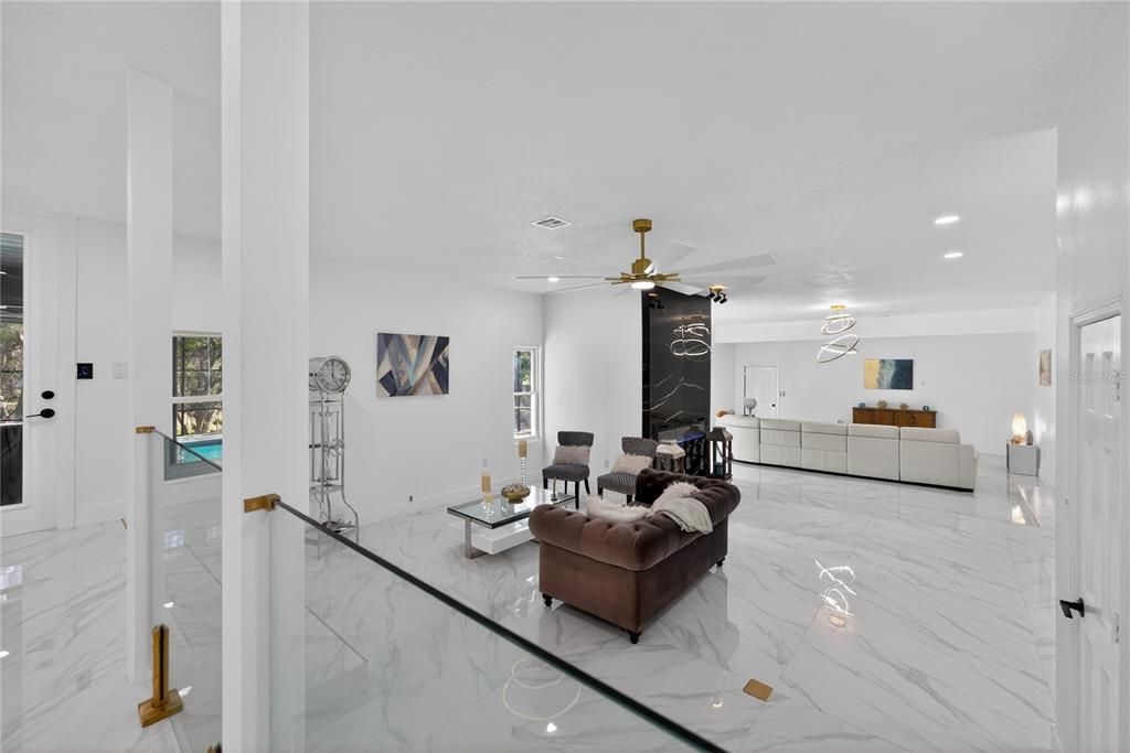 En Venta: $1,400,000 (4 camas, 4 baños, 4975 Pies cuadrados)