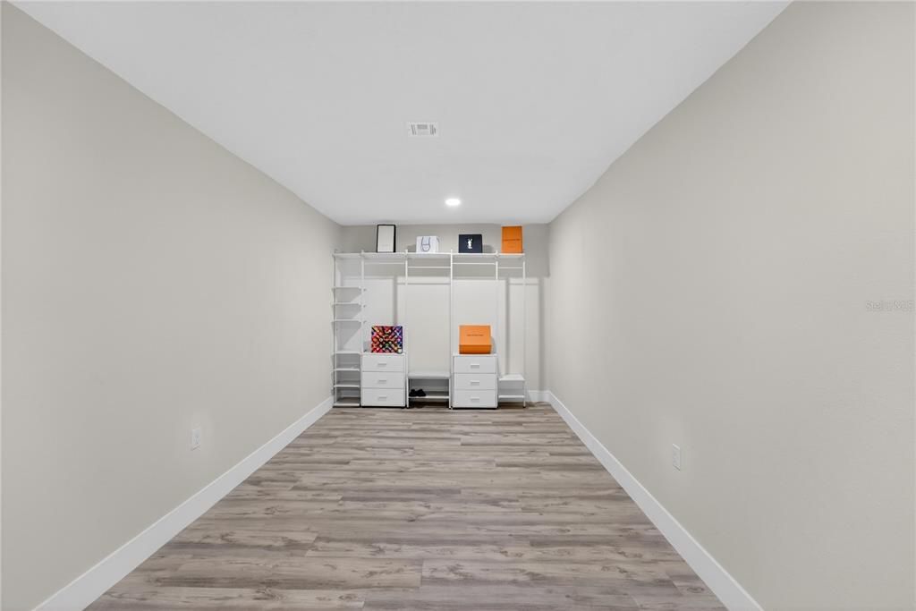 En Venta: $1,400,000 (4 camas, 4 baños, 4975 Pies cuadrados)