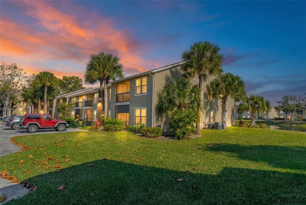 Recently Rented: $1,400 (1 beds, 1 baths, 572 Square Feet)
