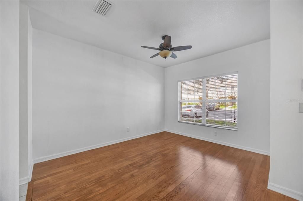 En Venta: $239,000 (2 camas, 2 baños, 1383 Pies cuadrados)