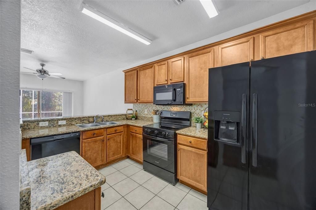 En Venta: $239,000 (2 camas, 2 baños, 1383 Pies cuadrados)