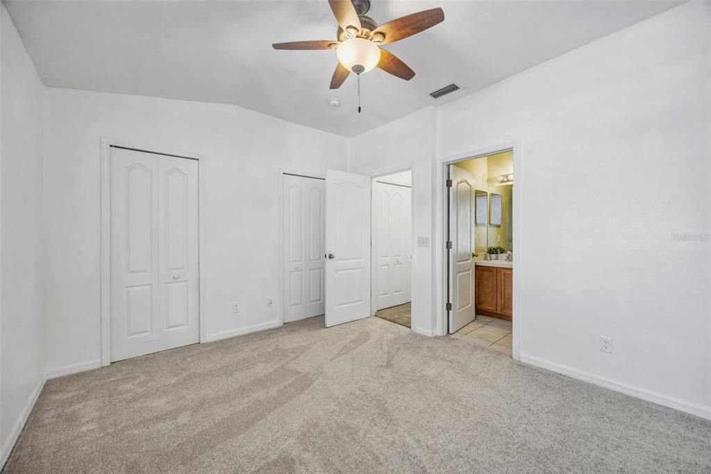 En Venta: $239,000 (2 camas, 2 baños, 1383 Pies cuadrados)