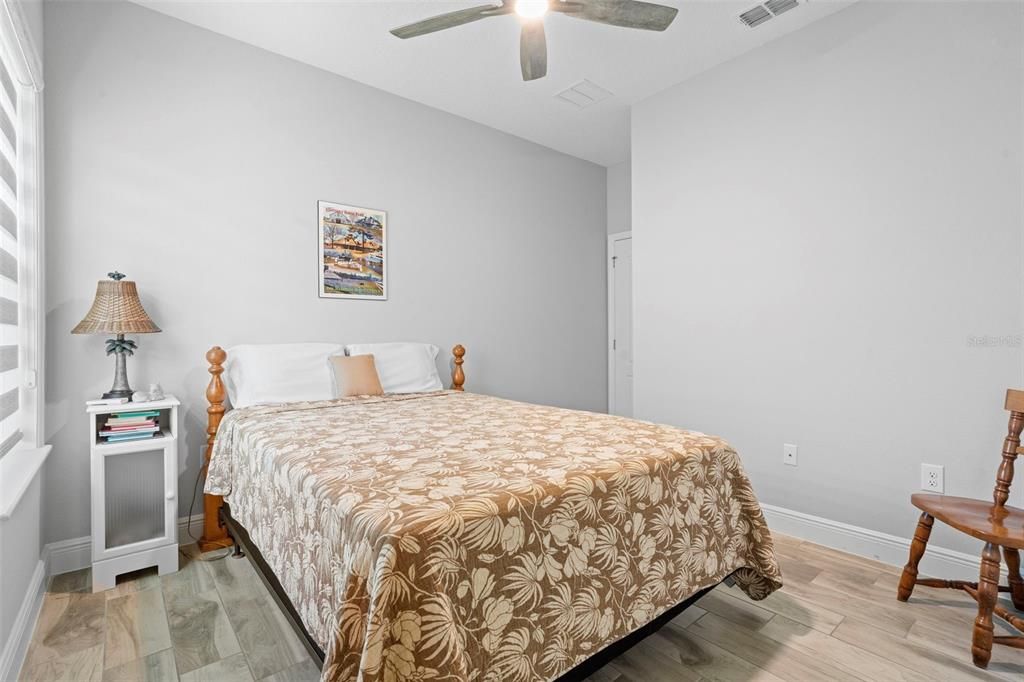 En Venta: $489,000 (4 camas, 3 baños, 2156 Pies cuadrados)