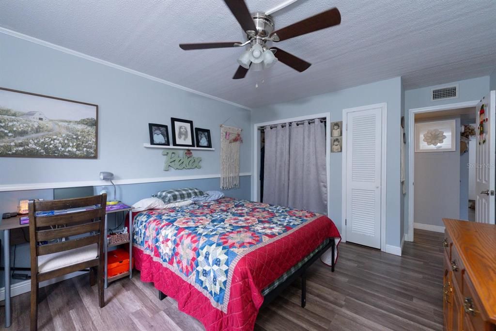 En Venta: $145,000 (2 camas, 1 baños, 925 Pies cuadrados)