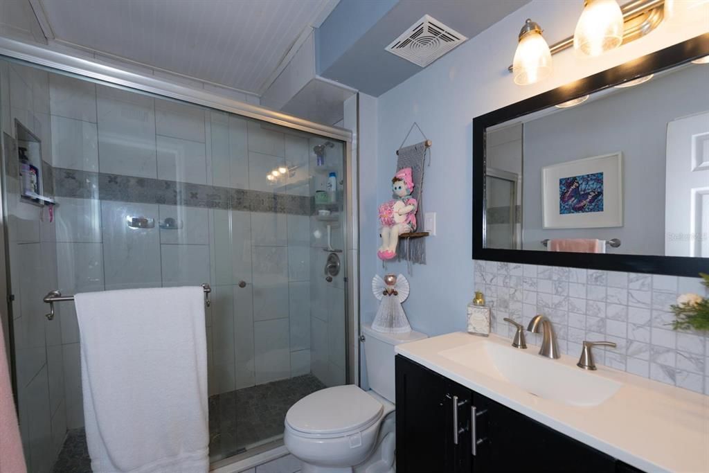 En Venta: $145,000 (2 camas, 1 baños, 925 Pies cuadrados)