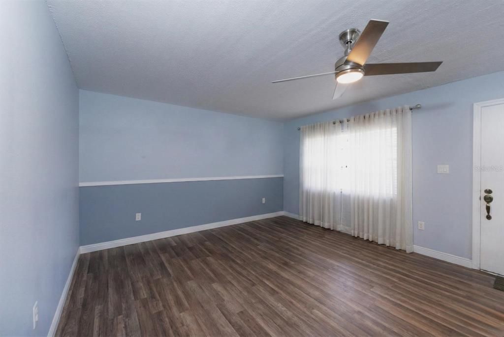 En Venta: $145,000 (2 camas, 1 baños, 925 Pies cuadrados)