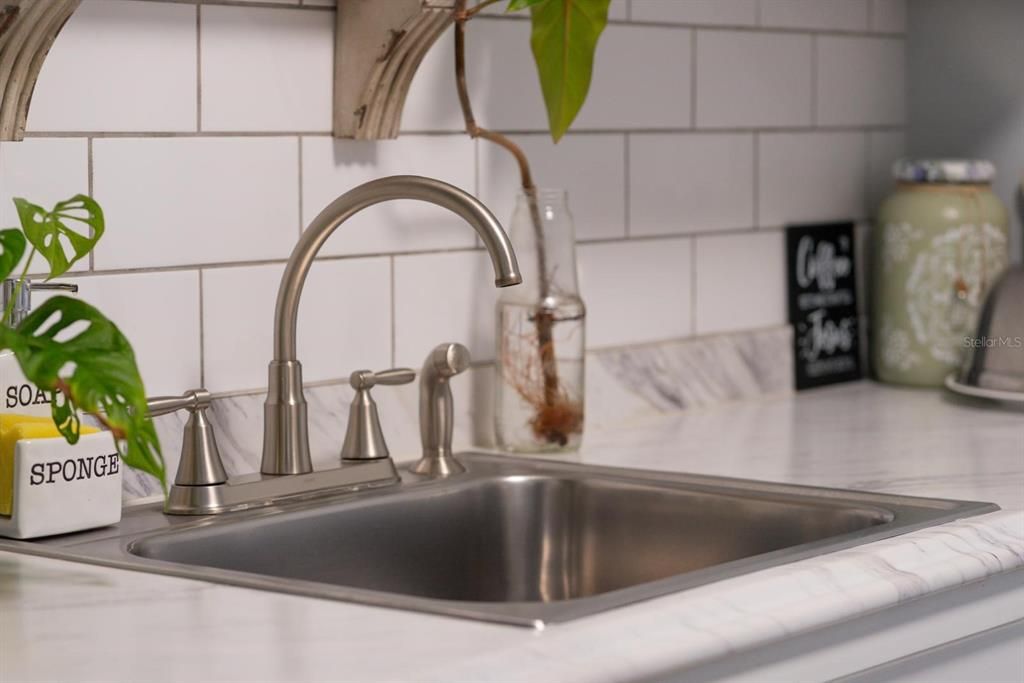 En Venta: $145,000 (2 camas, 1 baños, 925 Pies cuadrados)