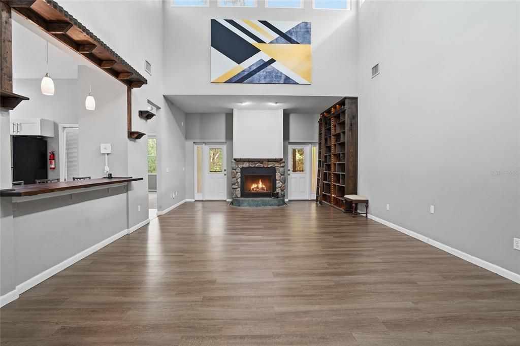 For Sale: $535,000 (3 beds, 2 baths, 2014 Square Feet)