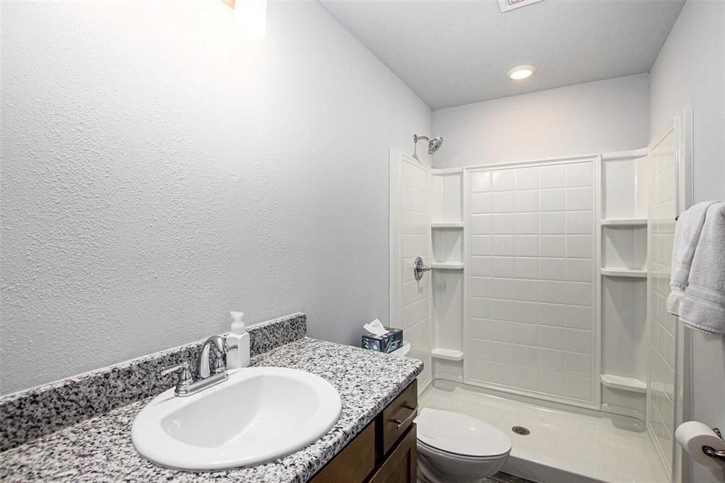 For Sale: $360,000 (5 beds, 3 baths, 2450 Square Feet)