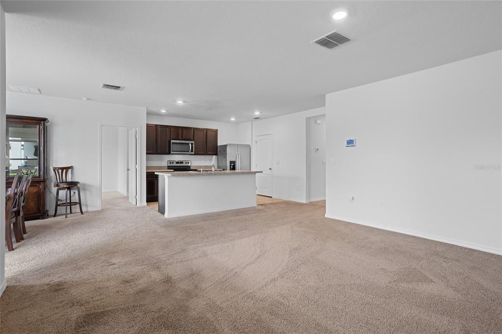 En Renta: $2,000 (3 camas, 2 baños, 1690 Pies cuadrados)