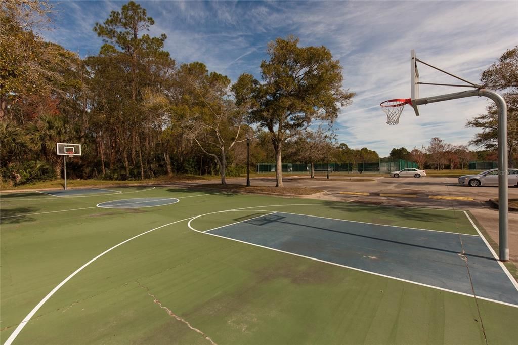 На продажу: $355,000 (3 спален, 3 ванн, 1765 Квадратных фут)