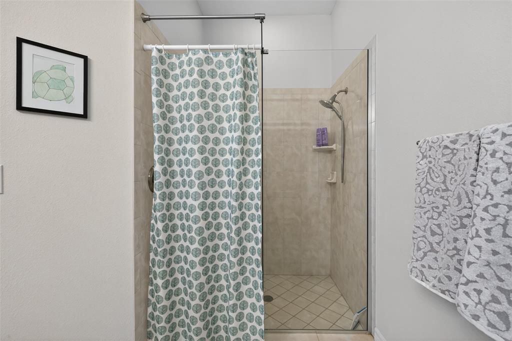 На продажу: $355,000 (3 спален, 3 ванн, 1765 Квадратных фут)