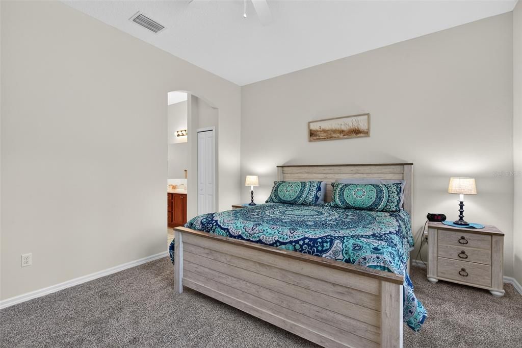 На продажу: $355,000 (3 спален, 3 ванн, 1765 Квадратных фут)