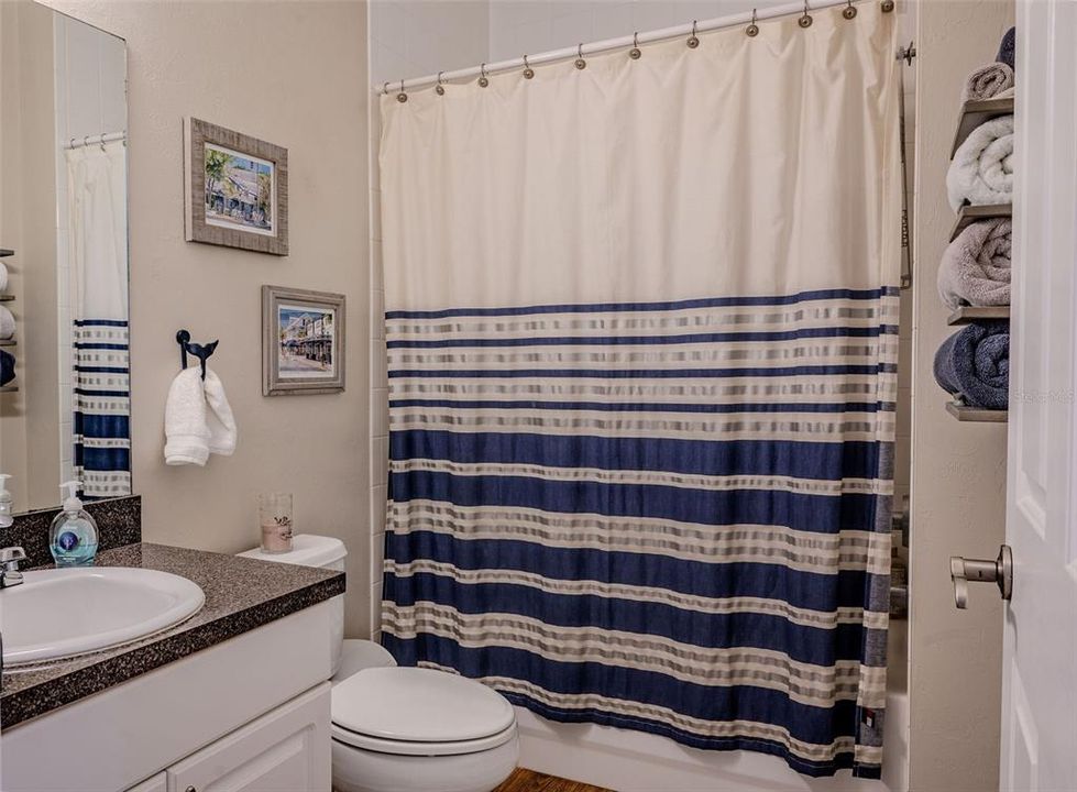 En Venta: $285,000 (2 camas, 2 baños, 1161 Pies cuadrados)