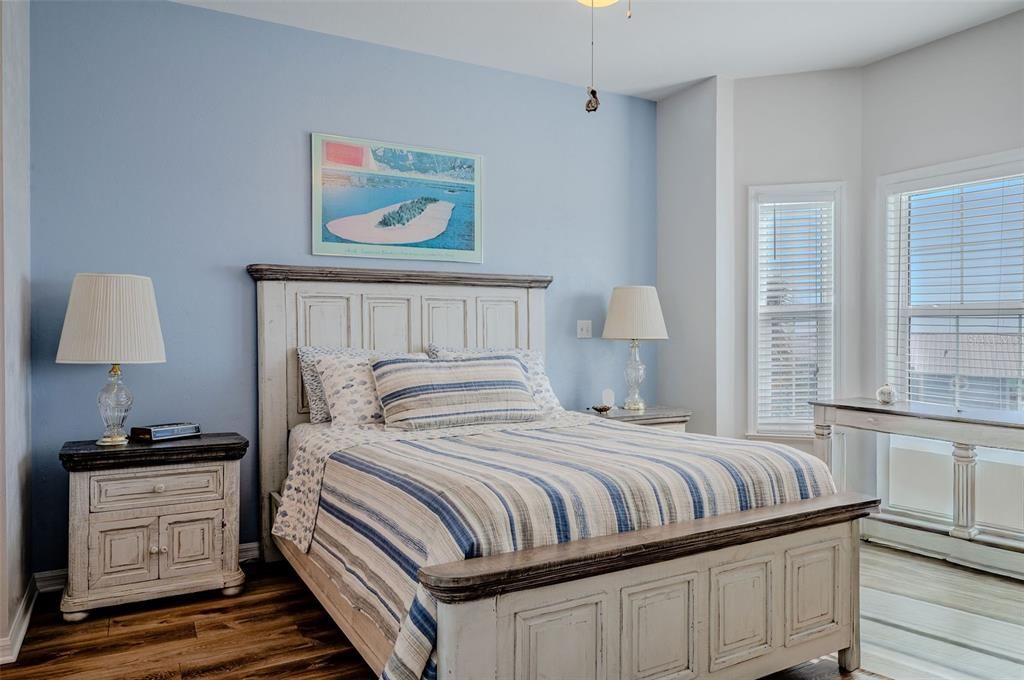 En Venta: $285,000 (2 camas, 2 baños, 1161 Pies cuadrados)