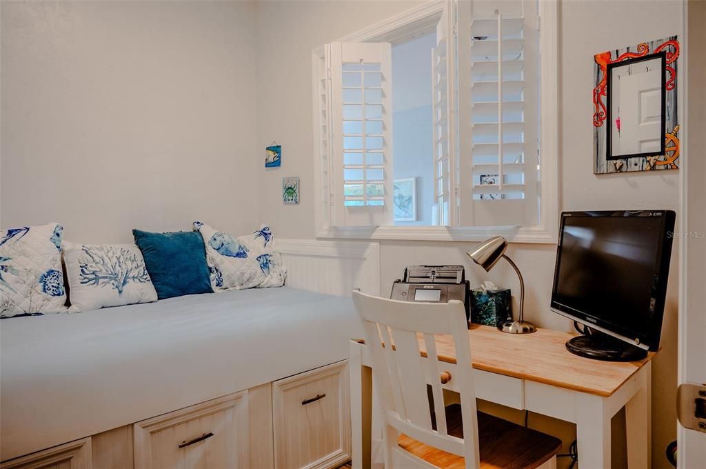 En Venta: $285,000 (2 camas, 2 baños, 1161 Pies cuadrados)