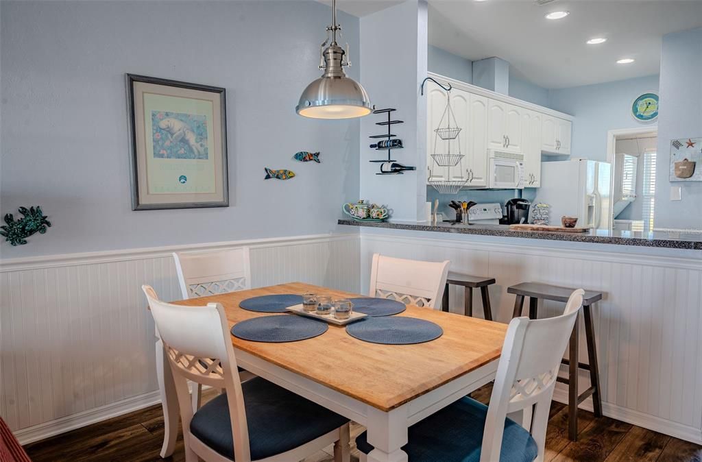 En Venta: $285,000 (2 camas, 2 baños, 1161 Pies cuadrados)