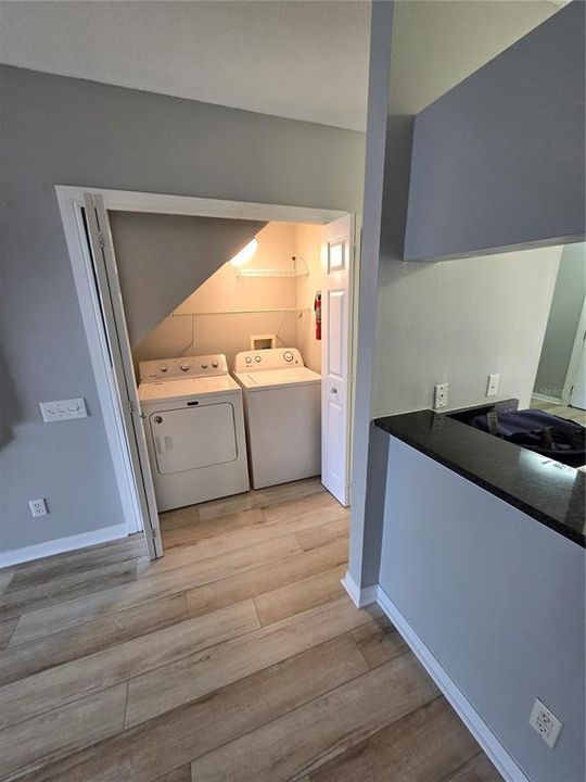 Под контрактом: $223,000 (2 спален, 2 ванн, 1152 Квадратных фут)