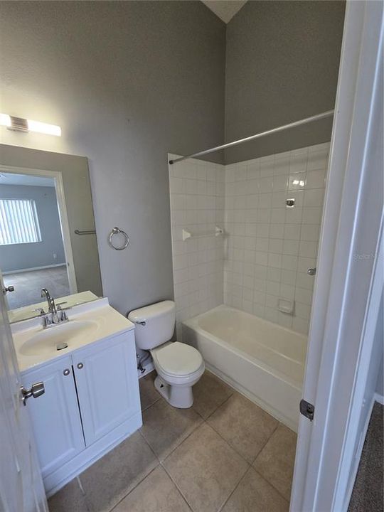 Под контрактом: $223,000 (2 спален, 2 ванн, 1152 Квадратных фут)