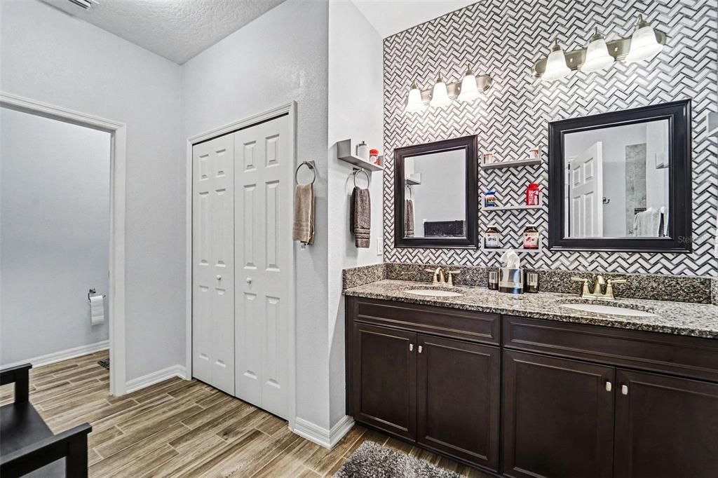 Active With Contract: $405,000 (4 beds, 3 baths, 2313 Square Feet)
