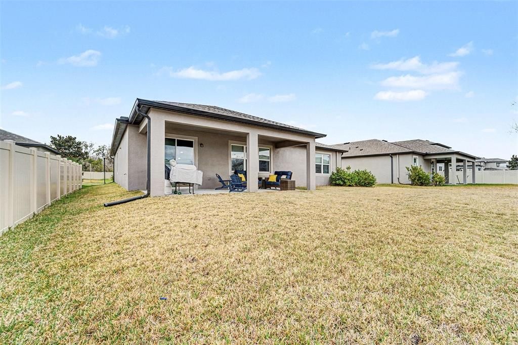 Active With Contract: $405,000 (4 beds, 3 baths, 2313 Square Feet)