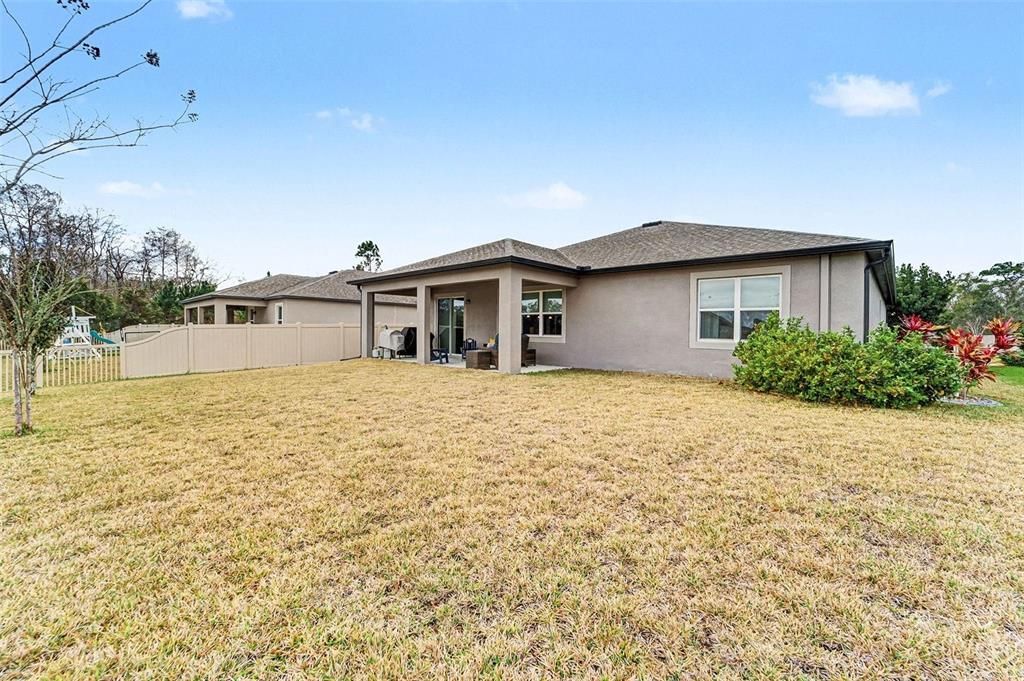 Active With Contract: $405,000 (4 beds, 3 baths, 2313 Square Feet)