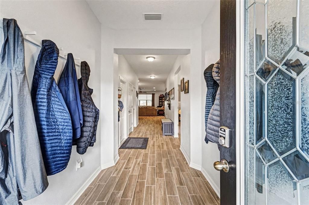 Active With Contract: $405,000 (4 beds, 3 baths, 2313 Square Feet)