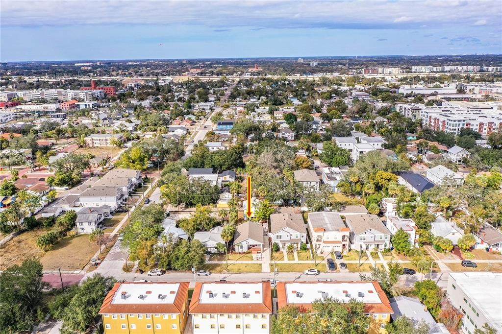 For Sale: $1,399,000 (2 beds, 2 baths, 2900 Square Feet)