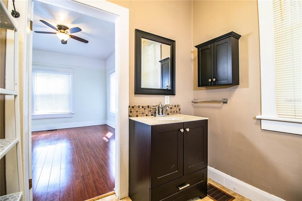 For Sale: $1,399,000 (2 beds, 2 baths, 2900 Square Feet)