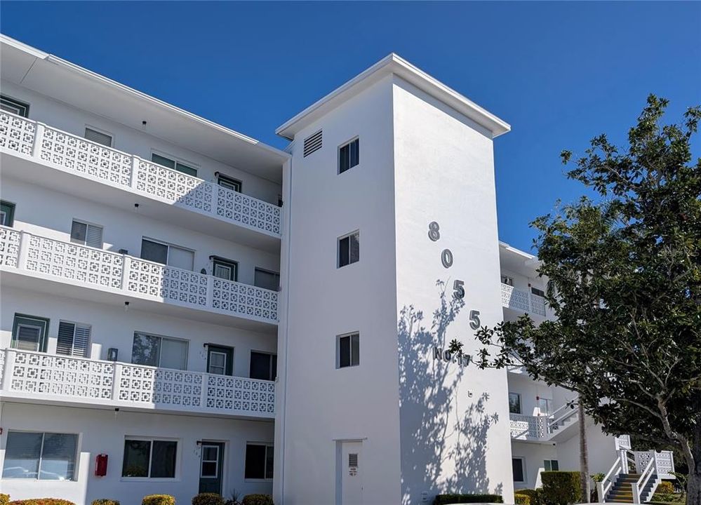 На продажу: $67,900 (1 спален, 1 ванн, 874 Квадратных фут)