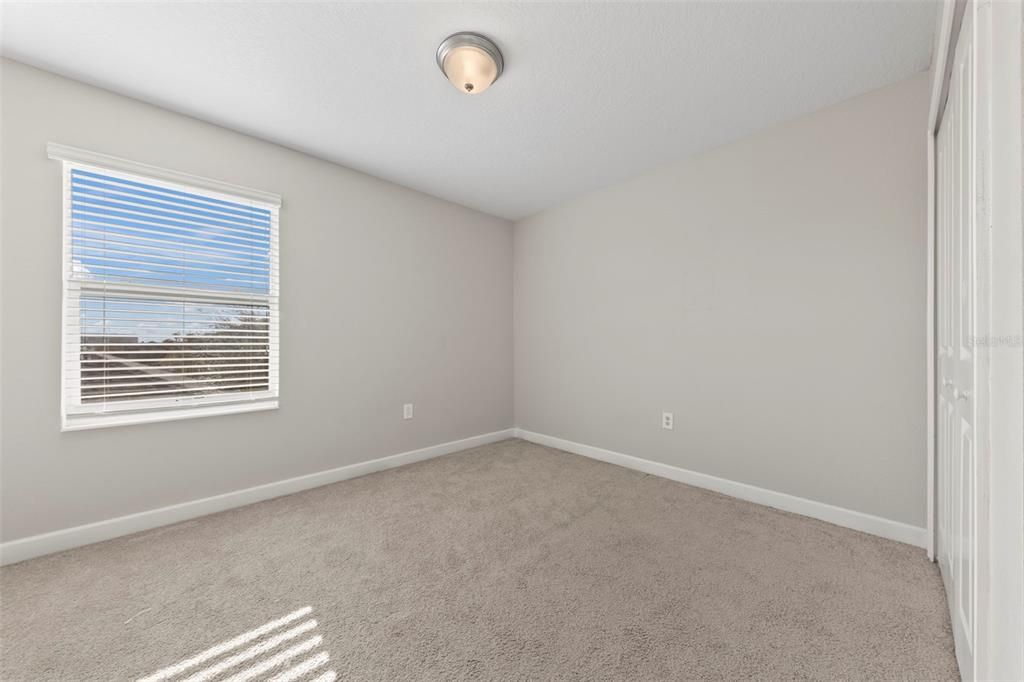 Active With Contract: $193,423 (3 beds, 2 baths, 1636 Square Feet)