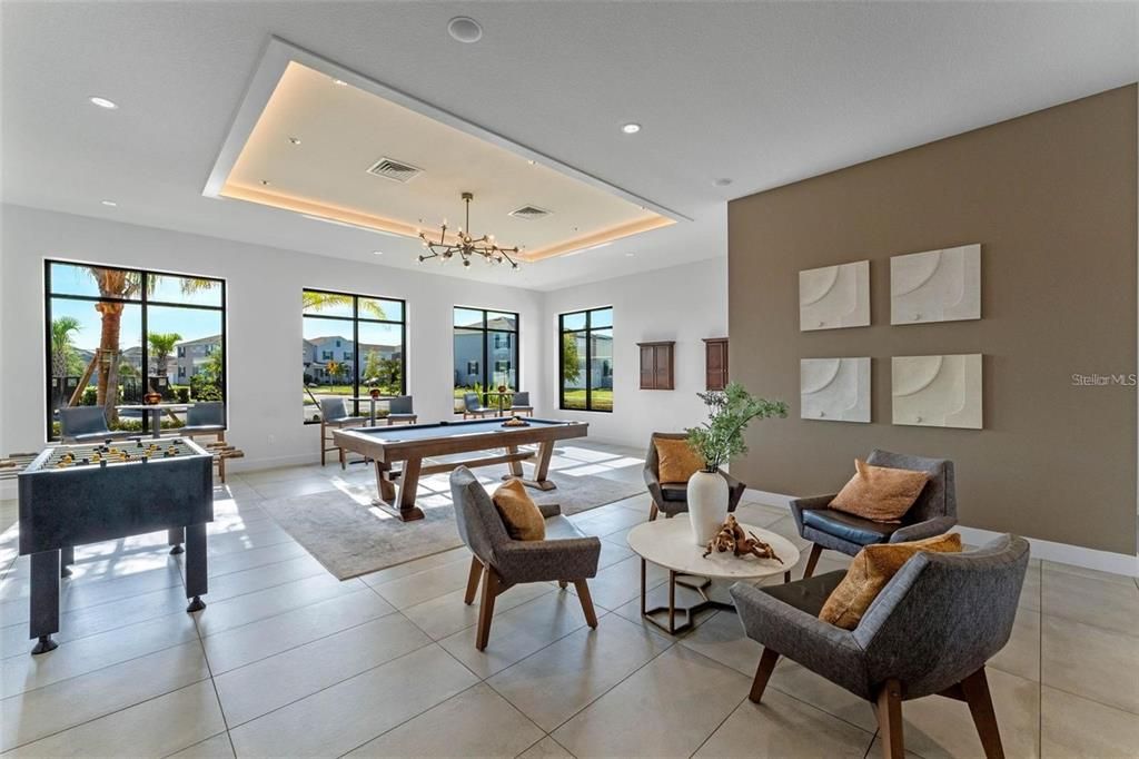 Active With Contract: $193,423 (3 beds, 2 baths, 1636 Square Feet)
