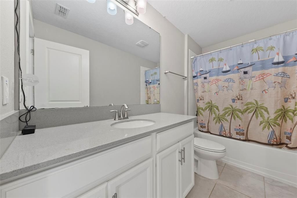 Active With Contract: $193,423 (3 beds, 2 baths, 1636 Square Feet)