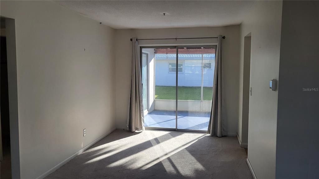 For Sale: $279,900 (2 beds, 2 baths, 1246 Square Feet)