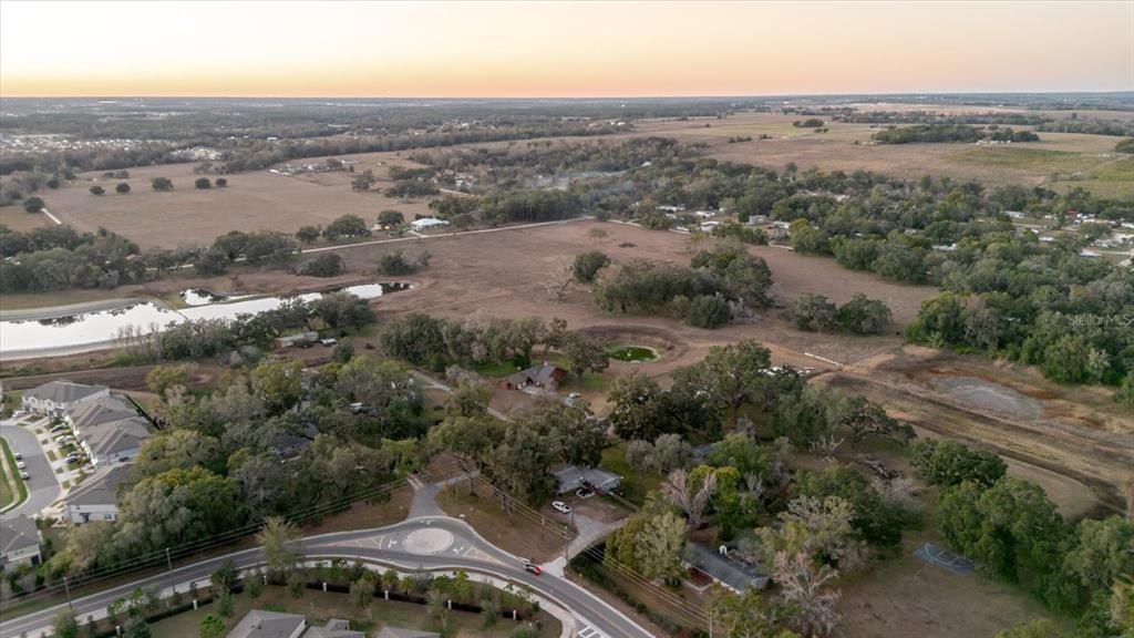 На продажу: $2,250,000 (30.00 acres)