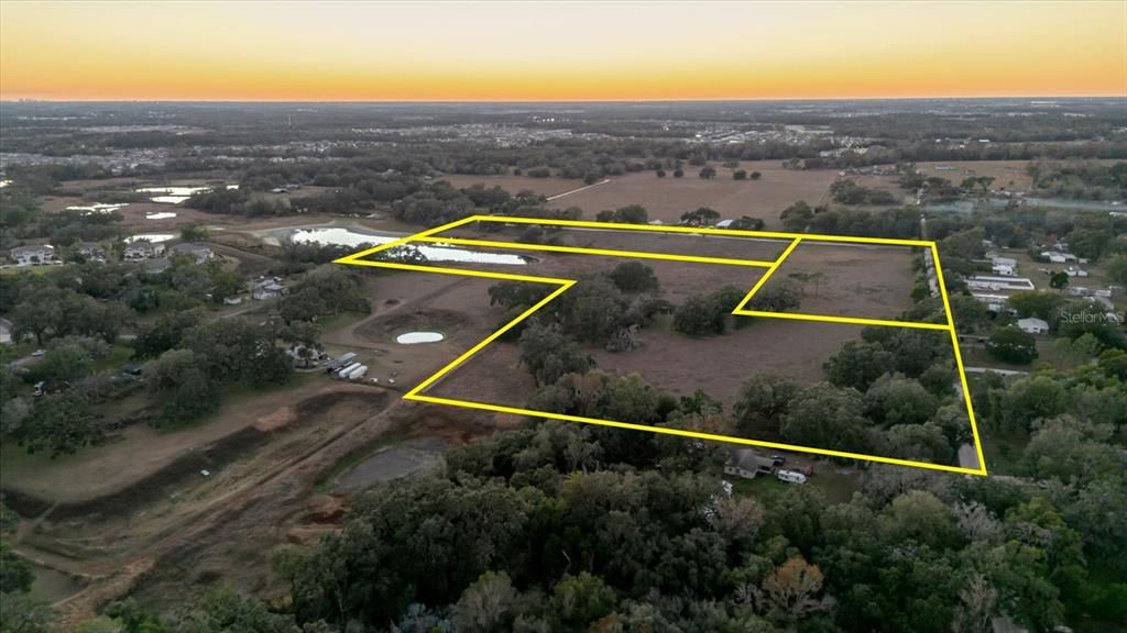 На продажу: $2,250,000 (30.00 acres)